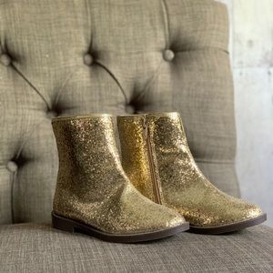 Crazy 8 Girls Gold Ankle Boots
